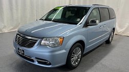 2013 Chrysler Town and Country Touring-L