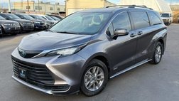 2021 Toyota Sienna LE 8-Passenger
