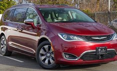 2018 Chrysler Pacifica Hybrid Limited