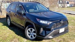 2020 Toyota RAV4 LE