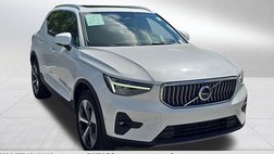 2024 Volvo XC40 B5 Plus Bright Theme