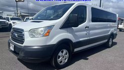 2017 Ford Transit XLT w/Low Roof w/60/40 Side Door