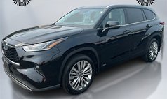 2023 Toyota Highlander Hybrid Platinum