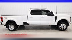 2025 Ford F-450 Super Duty Platinum