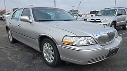 2010 Lincoln Town Car Signature Limited