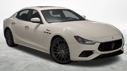 2022 Maserati Ghibli Modena Q4