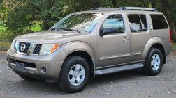 2005 Nissan Pathfinder XE