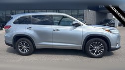 2017 Toyota Highlander SE
