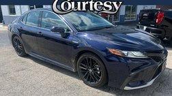 2021 Toyota Camry Hybrid XSE