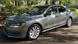 2012 Volkswagen Passat SEL