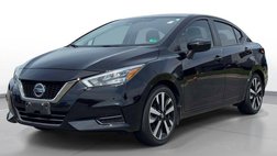 2022 Nissan Versa SR