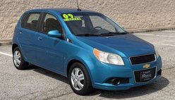 2009 Chevrolet Aveo 5 LS Hatchback FWD
