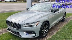 2025 Volvo S60 B5 Core