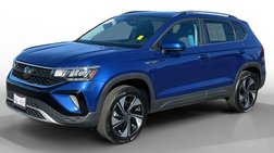 2024 Volkswagen Taos SE 4Motion