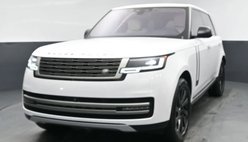 2023 Land Rover Range Rover P400 SE LWB