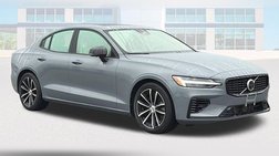 2023 Volvo S60 Recharge T8 Plus Dark Theme
