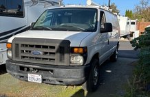 2010 Ford E-Series E-250