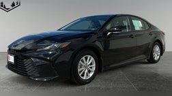 2026 Toyota Camry LE FWD