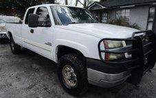 2004 Chevrolet Silverado 2500HD LS