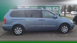 2007 Hyundai Entourage GLS