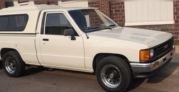 1988 Toyota Pickup Base