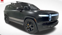 2023 Rivian R1S Adventure