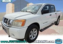 2014 Nissan Titan SV