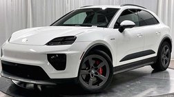 2025 Porsche Macan 4S Electric