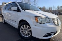 2015 Chrysler Town and Country Touring