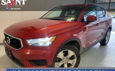 2020 Volvo XC40 T5 Momentum