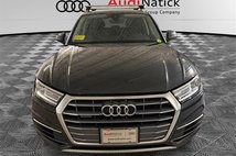 2019 Audi Q5 quattro Premium 45 TFSI