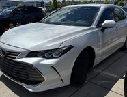 2021 Toyota Avalon XLE