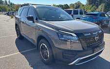 2023 Nissan Pathfinder Rock Creek