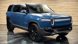 2024 Rivian R1S Adventure