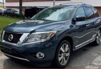 2014 Nissan Pathfinder Hybrid SV