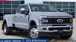2026 Ford F-450 Super Duty Platinum