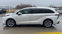 2021 Toyota Sienna Platinum 7-Passenger