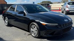 2024 Hyundai Elantra SE