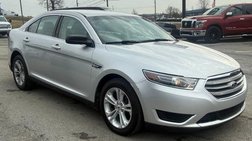 2017 Ford Taurus SE