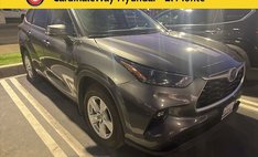 2022 Toyota Highlander Hybrid LE