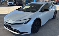 2025 Toyota Prius Plug-in Hybrid SE