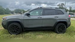 2022 Jeep Cherokee Trailhawk