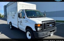 2014 Ford E-Series E-350 SD