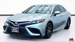 2022 Toyota Camry SE Nightshade