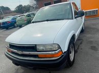1999 Chevrolet S-10 Base