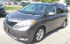 2014 Toyota Sienna LE 7-Passenger Auto Access Sea