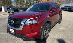 2023 Nissan Pathfinder Platinum