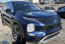 2023 Mitsubishi Outlander PHEV SE