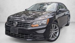 2018 Volkswagen Passat R-Line