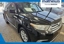 2013 Toyota Highlander Plus V6